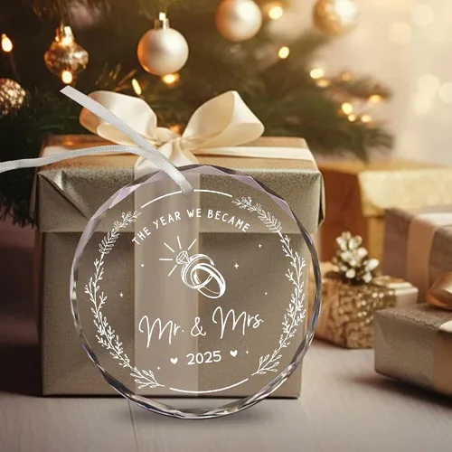 Vista 3 de Adorno de Navidad 2025, regalos de boda, adorno de boda de matrimonio de señor y señora 2025 – Regalo para nuevas parejas, novia, novio, despedida