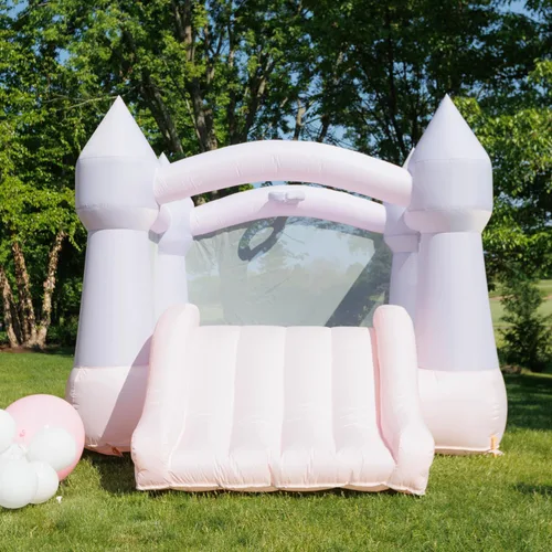 Vista 7 de Bounceland Bouncy Castle Daydreamer Casa Inflable Temática de Algodón de Azúcar, Casa Inflable Pastel con Tobogán, 12 pies de largo x 9 pies