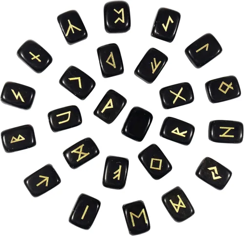 Vista 10 de Nupuyai Juego de piedras rúnicas naturales de cristal pulido de brujas con alfabeto rúnico Futhark de élder grabado para meditación y curación