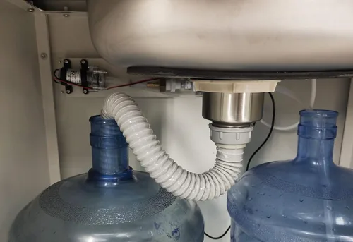 Vista 8 de Gabinete de acero Fregadero portátil Fregadero autónomo Estación de lavado de manos Fregadero móvil Fuente de agua Fuente de agua 110V/12V