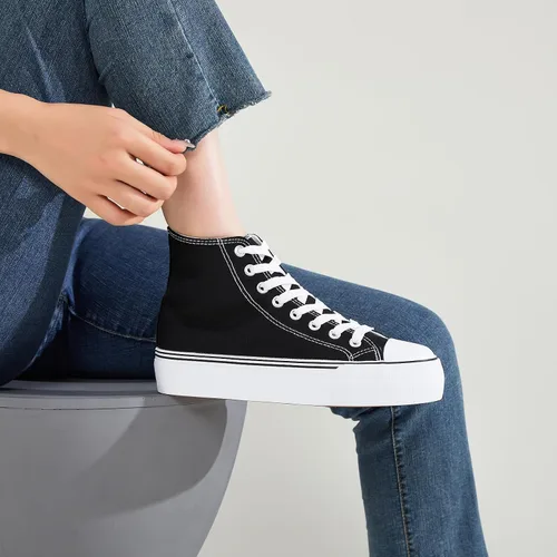 Vista 2 de FRACORA - Tenis de lona con plataforma blanca para mujer Negro