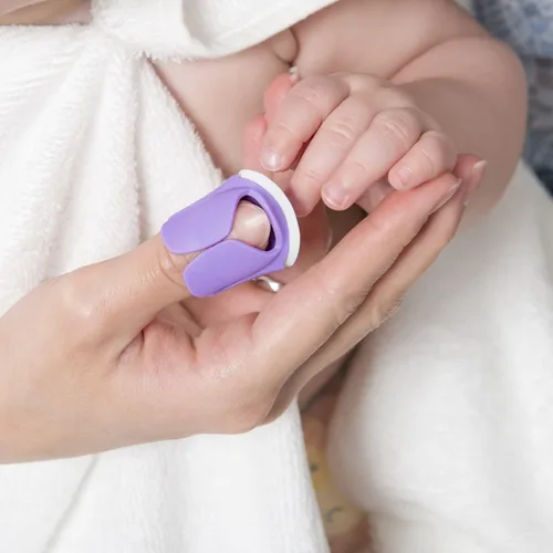 Vista 6 de Baby Nails™ - La lima de uñas para bebé portátil I Paquete mixto con tijeras