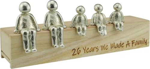 Vista 5 de Idea del 26 aniversario – 26 años que hicimos un adorno de metal familiar – Elige tu combinación familiar (1 niño)