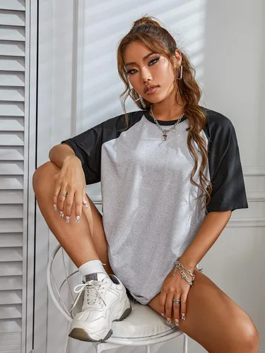 Vista 6 de Verdusa Camiseta casual de manga corta con cuello redondo de gran tamaño para mujer
