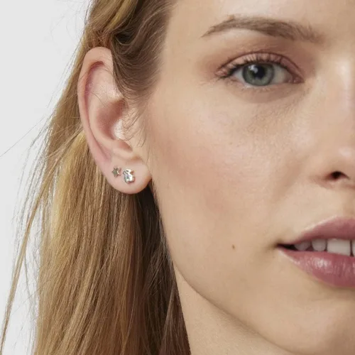 Vista 4 de TOUS Sterling Earrings for Women with Bear Motif, Size 5mm. Puppies Collection