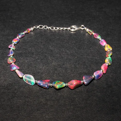 Vista 2 de Cuentas de piedra de ópalo de fuego etíope negro con pulsera de bola de plata para mujer, cristal curativo, joyería de piedra natal hecha a mano