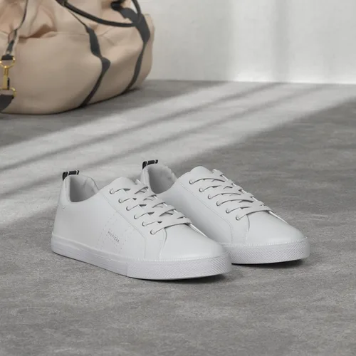 Vista 2 de Tommy Hilfiger Tenis Lelita para mujer