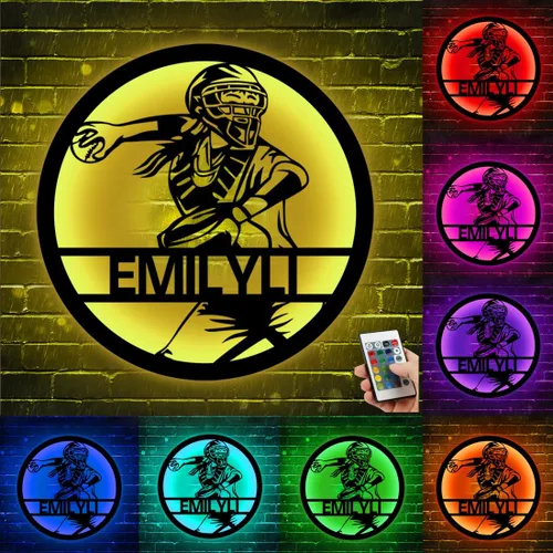Vista 24 de Arte de Pared de Metal Personalizado de Béisbol con Bandera de EE.UU. con Luz LED, Letrero Personalizado con Nombre de Jugador de Sóftbol Americano