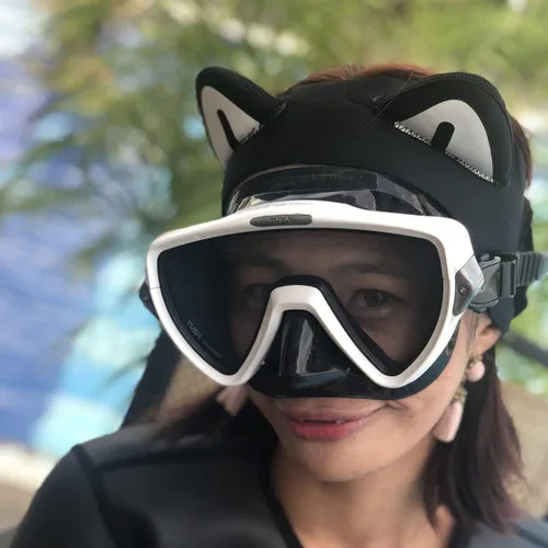 Vista 5 de Diadema de buceo con orejas de gato, diadema de natación para mujeres y niños, capucha de neopreno de 0.079 pulgadas (0.079 in), mantiene el agua