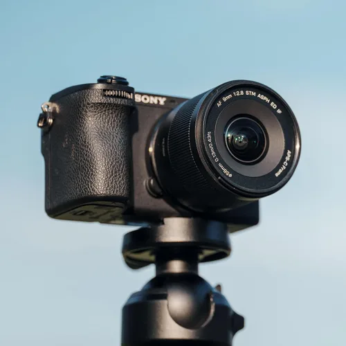Vista 7 de VILTROX Lente F2.8 E de 0.354 in para Sony E, lente de enfoque automático APS-C Prime compatible con cámaras Sony E-Mount ZV-E10 FX30 ZV-E10