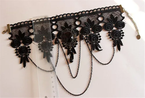 Vista 4 de Máscara veneciana negra con elegante collar gótico de encaje de princesa vintage, paquete de 2