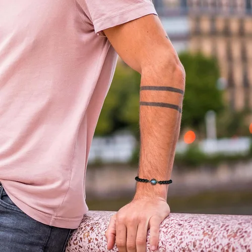 Vista 2 de COAI Pulsera de mal de ojo con cuentas de piedra