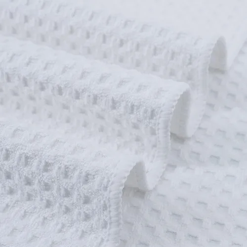 Vista 3 de POLYTE Toalla de mano de microfibra ultra premium para cocina, tejido de gofre, paquete de 18 (16 x 28 pulgadas, blanco) Sin pelusas, de secado