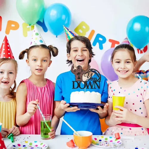 Vista 7 de WeBenison Decoración para pastel de 1er año, fiesta de baby shower, fútbol para niños y niñas, decoración de fiesta de primer cumpleaños, purpurina