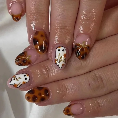 Vista 21 de Uñas postizas a presión de Halloween, uñas postizas de almendra, cobertura completa, uñas postizas rojas con diseños de gotas de sangre, punta 14