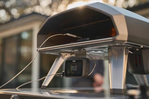 Vista 7 de Horno de pizza Ooni Koda 2 de gas – Horno de pizza al aire libre de 14" cocina pizza en 60 segundos, incluye regulador de 28 mBar y manguera de gas