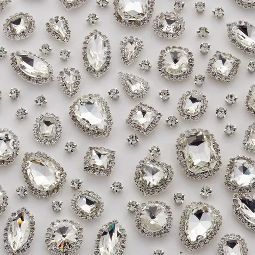 Vista 23 de TANOSII 100 diamantes de imitación para coser con formas mixtas, gemas de cristal para coser en gemas de cristal, parte trasera plana con garra Ab