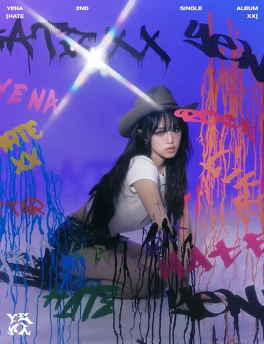 Vista 7 de Choi Yena 2º Álbum Individual Versión POCA Photostand+Tarjeta QR+Tarjeta Fotos+Pegatina+Guía del usuario+Seguimiento Sellado (Versión ODIO)