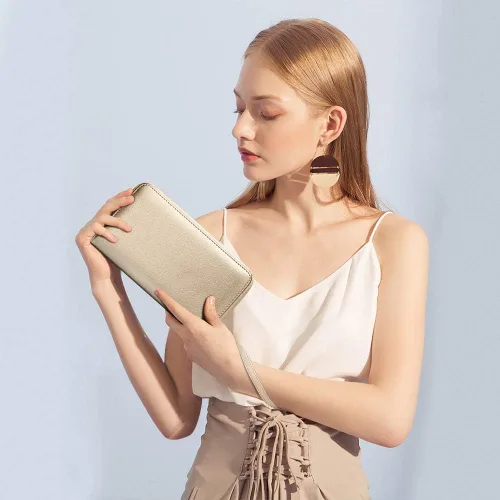 Vista 7 de OIDERY Cartera para tarjetas de crédito de gran capacidad para mujer, bloqueo RFID con correa extraíble