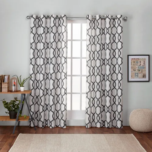 Vista 8 de Exclusivas cortinas de hogar Kochi con ojales en la parte superior del panel.