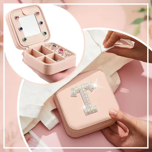 Vista 5 de Joyero de viaje con inicial, mini organizador de joyas rosa con espejo, anillo de viaje, aretes, soporte de joyería para mujeres, niñas, mamá