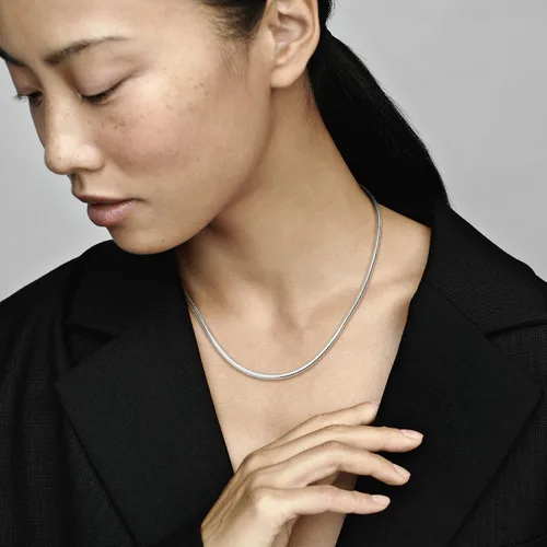 Vista 7 de PANDORA Jewelry Moments - Collar de plata de ley con cadena de serpiente, Metal