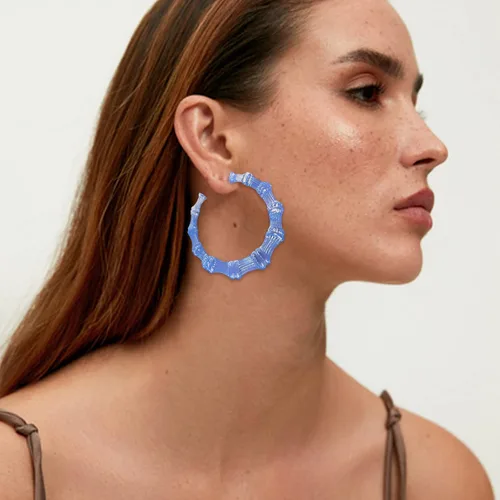 Vista 3 de Aretes de bambú para mujeres, gran set de aretes de aro de bambú, estilo hip hop de los 80 y 90, joyería para regalos de fiesta, accesorios