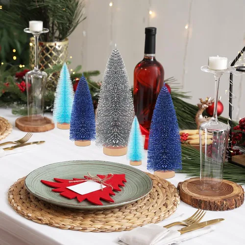 Vista 7 de Leyndo - 9 unidades de árboles artificiales de Navidad clásicos azules en miniatura con base de madera de pino de sisal para decoración de otoño
