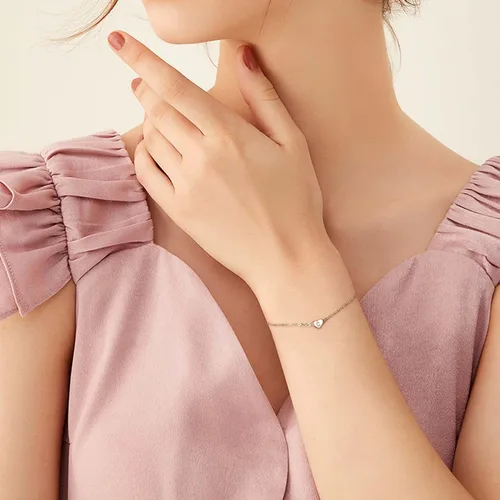 Vista 2 de Sterling Silver Initial Bracelets Heart A-Z Letter Bracelets 18K White Gold Plated Women Hand Link Charm Dainty Bracelet Jewelry Women Teen Couples