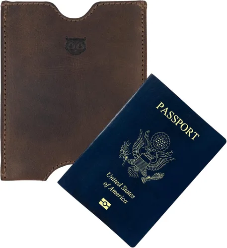 Vista 4 de Hide & Drink, Funda de bolsillo para pasaporte de viaje hecha a mano de cuero de grano completo, Bourbon Marrón, Classic