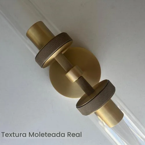 Vista 2 de Lámparas de Pared de Latón Dorado de 2 Luces con Textura Estriada, Lámparas de Pared de Vidrio Doble de 30 Pulgadas, Lámparas de Pared para Tocador