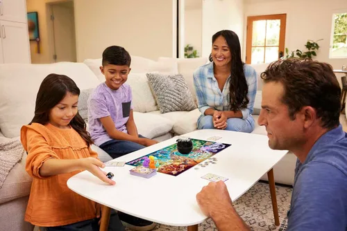 Vista 2 de Mattel Games Magic 8 Ball Magical Encounters Juego de mesa para niños y familias, juego de jugador cooperativo con bola mágica real de 8