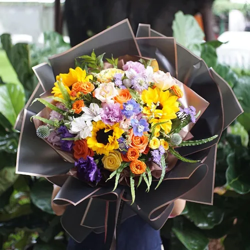 Vista 8 de Banxidi Papel de regalo floral coreano con borde dorado, 20 hojas, suministros para floristería, papel de regalo para ramo de flores, suministros