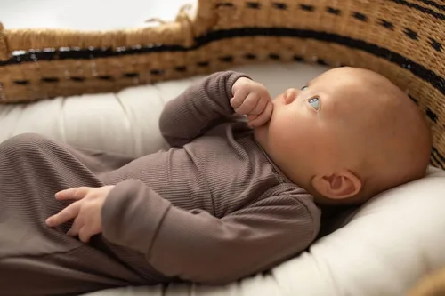 Vista 80 de Three Little Tots Vestido de corbata anudada para bebé recién nacido - Bebé