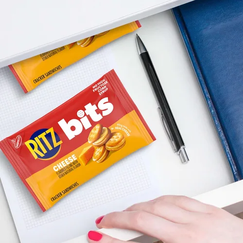 Vista 11 de Galletas OREO Mini, Mini CHIPS AHOY! Galletas, RITZ Bits Galletas de queso, bocadillos Nutter Butter y galletas Wheat Thins, paquete surtido Nabisco