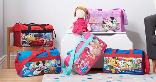 Vista 3 de Bolsa de viaje personalizada para niños con licencia - 18", Equipo Paw, Bolsa de lona