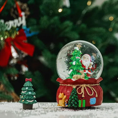 Vista 8 de DUSVALLY Bola de Nieve de Navidad, Bola de Cristal Musical con Purpurina Ideal para Amigos y Familia, Globo de Agua de Vidrio de 100 mm Enrollable
