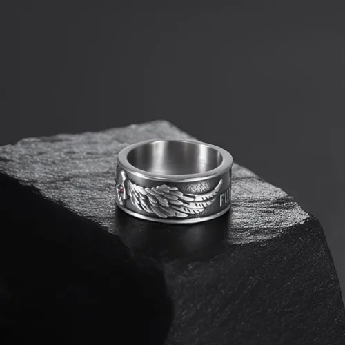 Vista 12 de Anillos de calavera gótica vintage para hombres y mujeres, acero inoxidable, ónix negro, anillo de póquer, anillo de esqueleto plateado