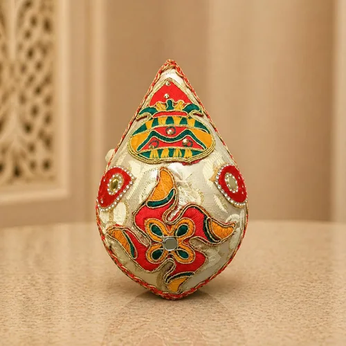 Vista 13 de LOVENSPIRE Shriphal Mangal Kalash Coco decorado para boda Shagun Decorativo Nariyal Mangal Nariyal Kalash Set Boda Pooja Nariyal Decorado Nariyal