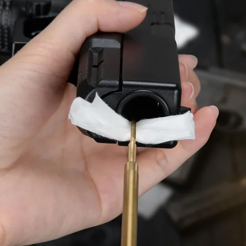 Vista 7 de BOOSTEADY Parches de limpieza de armas, parches de limpieza cuadrados en estuche de plástico, paños de limpieza altamente absorbentes sin pelusas