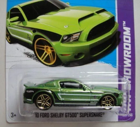 Vista 2 de Hot Wheels HW Showroom "verde 10 Ford Shelby GT500 supersnake 155/250