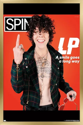Vista 17 de Trends International SPIN Magazine - Póster de pared LP 21, 14.725 x 22.375 pulgadas, versión enmarcada de madera de granero