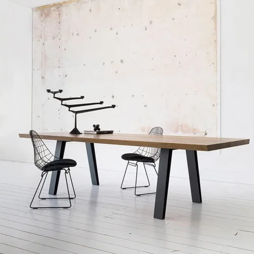 Vista 5 de Mesa moderna de madera maciza simple para el hogar, dormitorio, oficina, sala de reuniones, escritorio de computadora, patas de metal fuertes