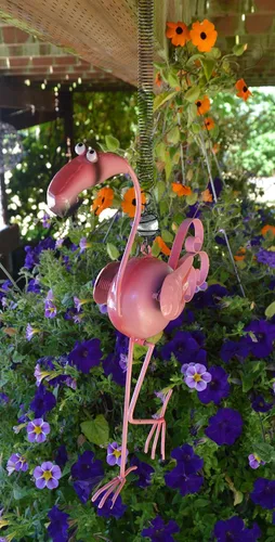 Vista 2 de Sunset Vista Design - Decoración de jardín animada, 18 pulgadas, flamenco
