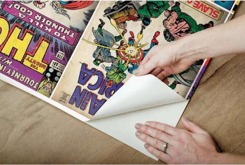 Vista 2 de RoomMates RMK11410M Marvel Comic Cover - Mural de papel tapiz para despegar y pegar, 10.5 pies x 6 pies