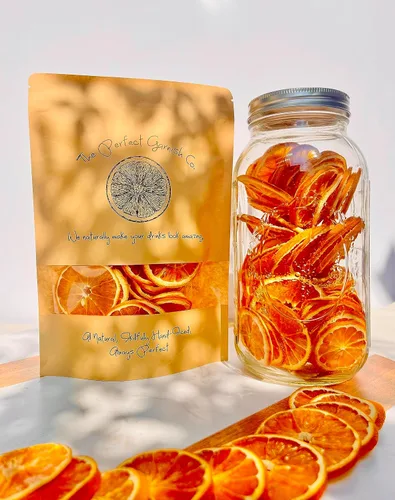 Vista 2 de The Perfect Garnish Co. Ruedas de Naranja Deshidratada - 30 Rebanadas de Naranjas Secas - Fruta Natural