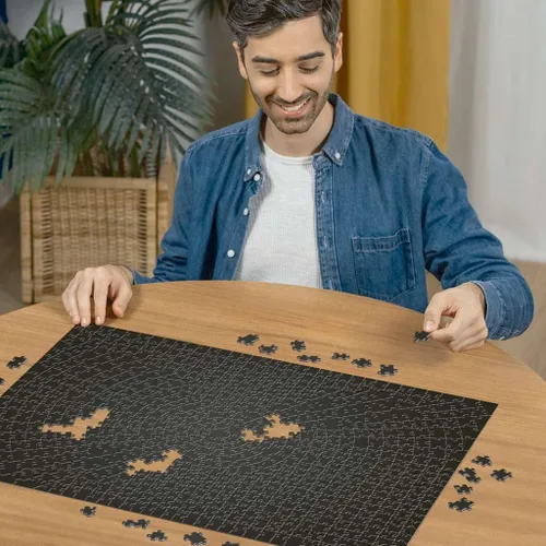 Vista 4 de Ravensburger - Krypt Black - Rompecabezas de 736 piezas - Un verdadero desafío de rompecabezas - Solo una pizca de cambio de color degradado negro