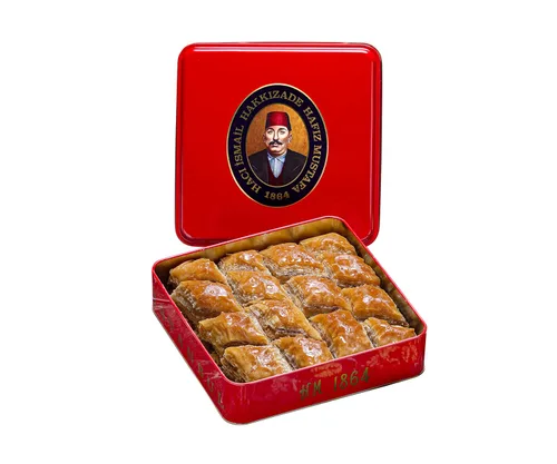 Vista 28 de Hafiz Mustafa 1864 Istanbul Baklava - Caja de pastelería - Bocadillos de postre de Baklava horneados hechos de hojas de masa filo fresca, pistacho