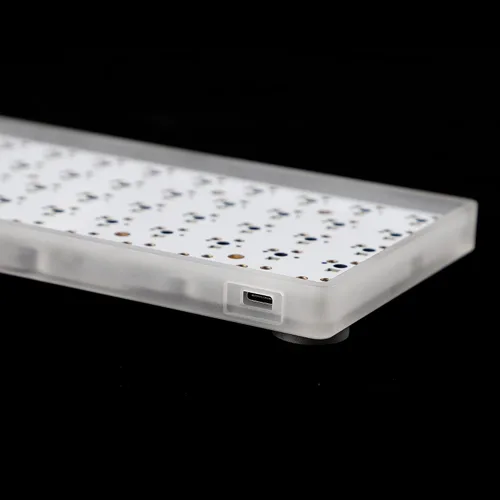 Vista 6 de YMDK Idobao x 75 teclas de diseño ortodoxo a través de placa acrílica intercambiable en caliente intercambiable en caliente RGB PCB teclado mecánico