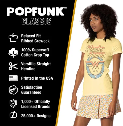 Vista 4 de Popfunk Camiseta y calcomanías clásicas de Wonder Woman con licencia oficial para mujer